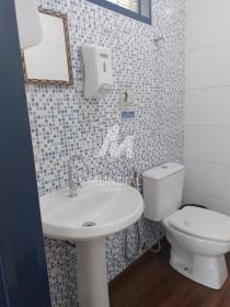 16 - Banheiro/lavabo