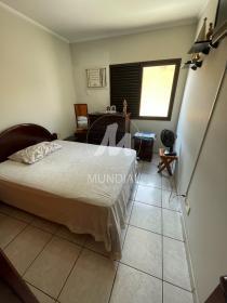 8 - Dormitorio