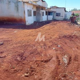 1 - Terreno/Lote