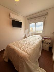 19 - Dormitorio