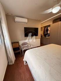 14 - Suite