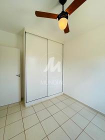 18 - Dormitorio