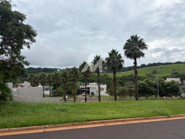 1 - Terreno/Lote