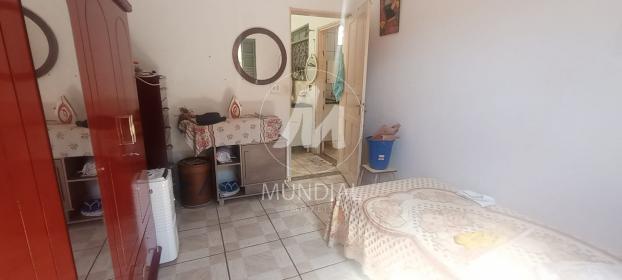11 - Dormitorio
