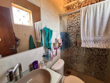 12 - Banheiro/lavabo