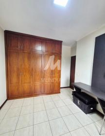 14 - Dormitorio