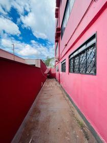 24 - Quintal/corredores