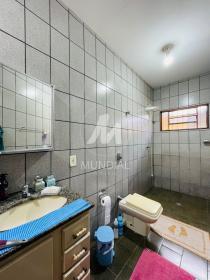 13 - Banheiro/lavabo
