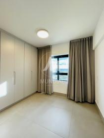 12 - Suite