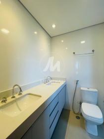 13 - Banheiro/lavabo