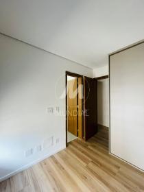 11 - Suite