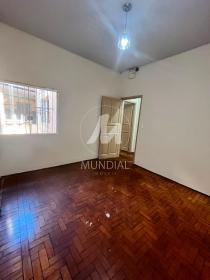 12 - Dormitorio