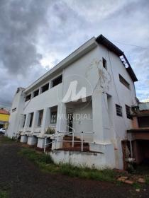 18 - Quintal/corredores