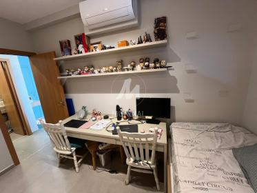 11 - Dormitorio