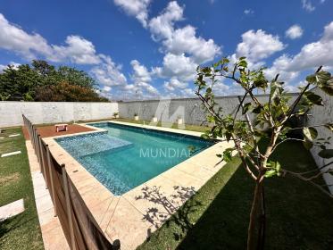 20 - Piscina