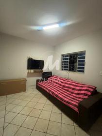 13 - Dormitorio