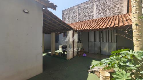 15 - Quintal/corredores