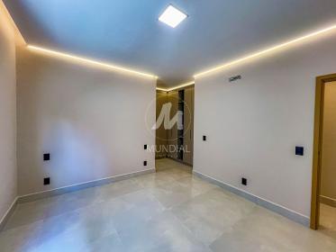 4 - Suite