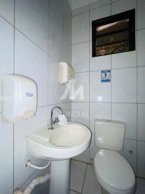 10 - Banheiro/lavabo