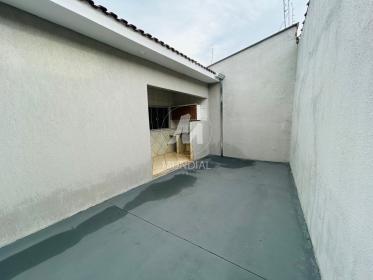 27 - Quintal/corredores