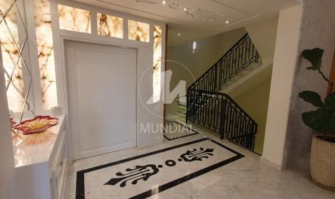7 - Hall de Entrada