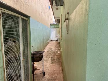 12 - Quintal/corredores