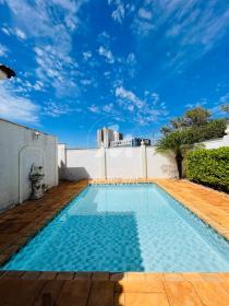 20 - Piscina