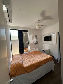 13 - Suite