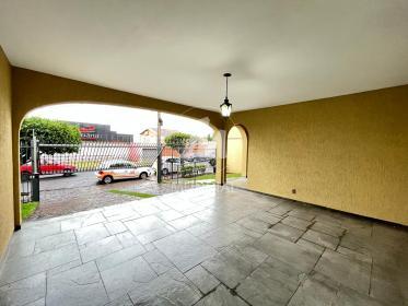 3 - Garagem/estacionamento