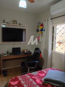 18 - Dormitorio