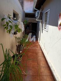 29 - Quintal/corredores