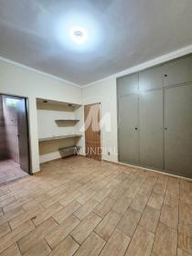 15 - Suite