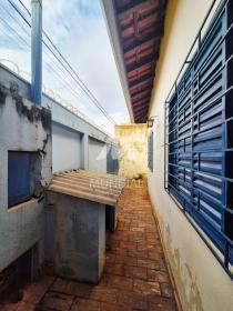 19 - Quintal/corredores