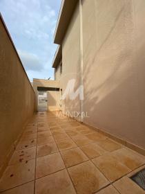 44 - Quintal/corredores
