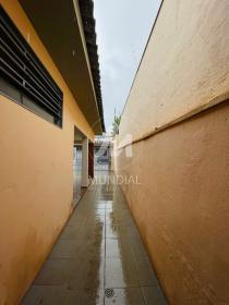 27 - Quintal/corredores