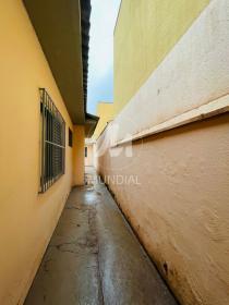 28 - Quintal/corredores