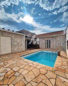 22 - Piscina