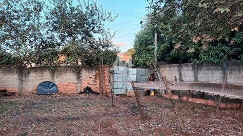6 - Terreno/Lote