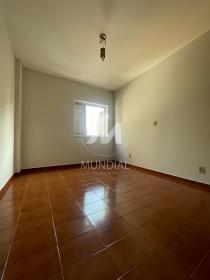 12 - Dormitorio