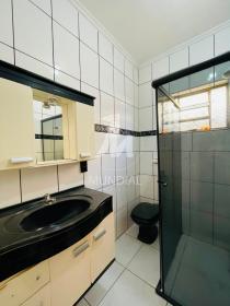 17 - Banheiro/lavabo
