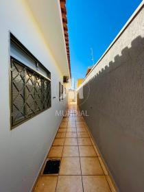 27 - Quintal/corredores
