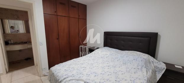 10 - Dormitorio