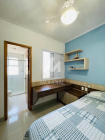 12 - Suite