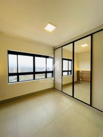 17 - Suite