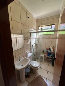 8 - Suite