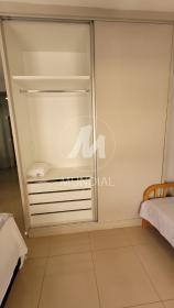 11 - Dormitorio