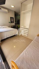 12 - Dormitorio