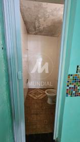 13 - Banheiro/lavabo