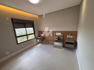 30 - Suite