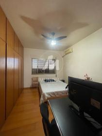 14 - Dormitorio